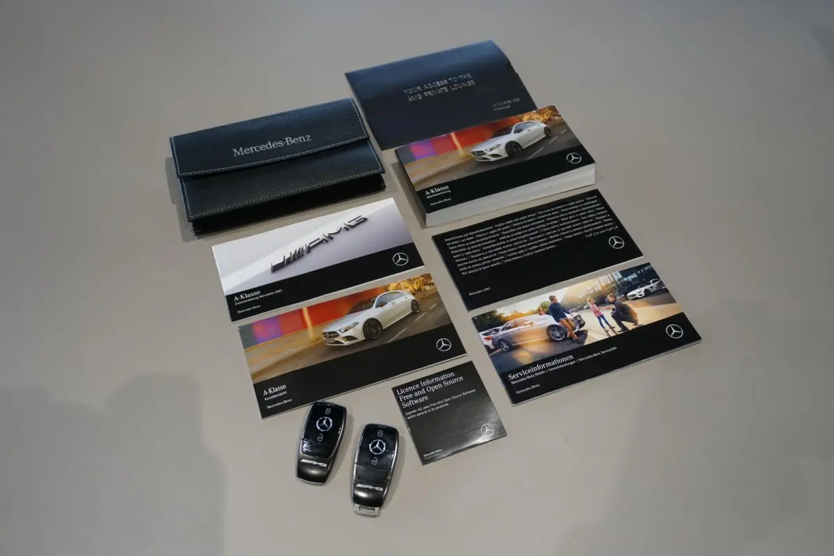 AMG 45 S 4MATIC+ Edition 1 422pk + RECARO / BURMESTER / PANO / 360° / DESIGNO