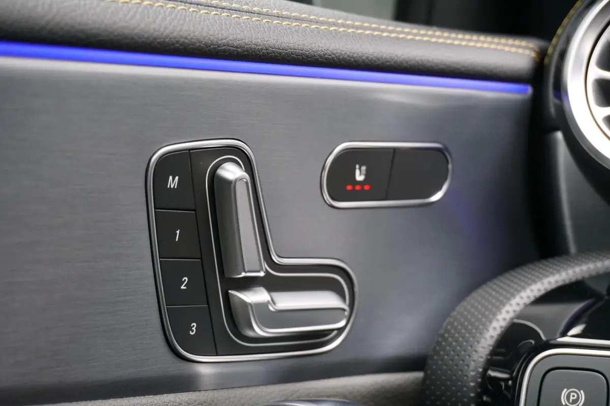 AMG 45 S 4MATIC+ Edition 1 422pk + RECARO / BURMESTER / PANO / 360° / DESIGNO