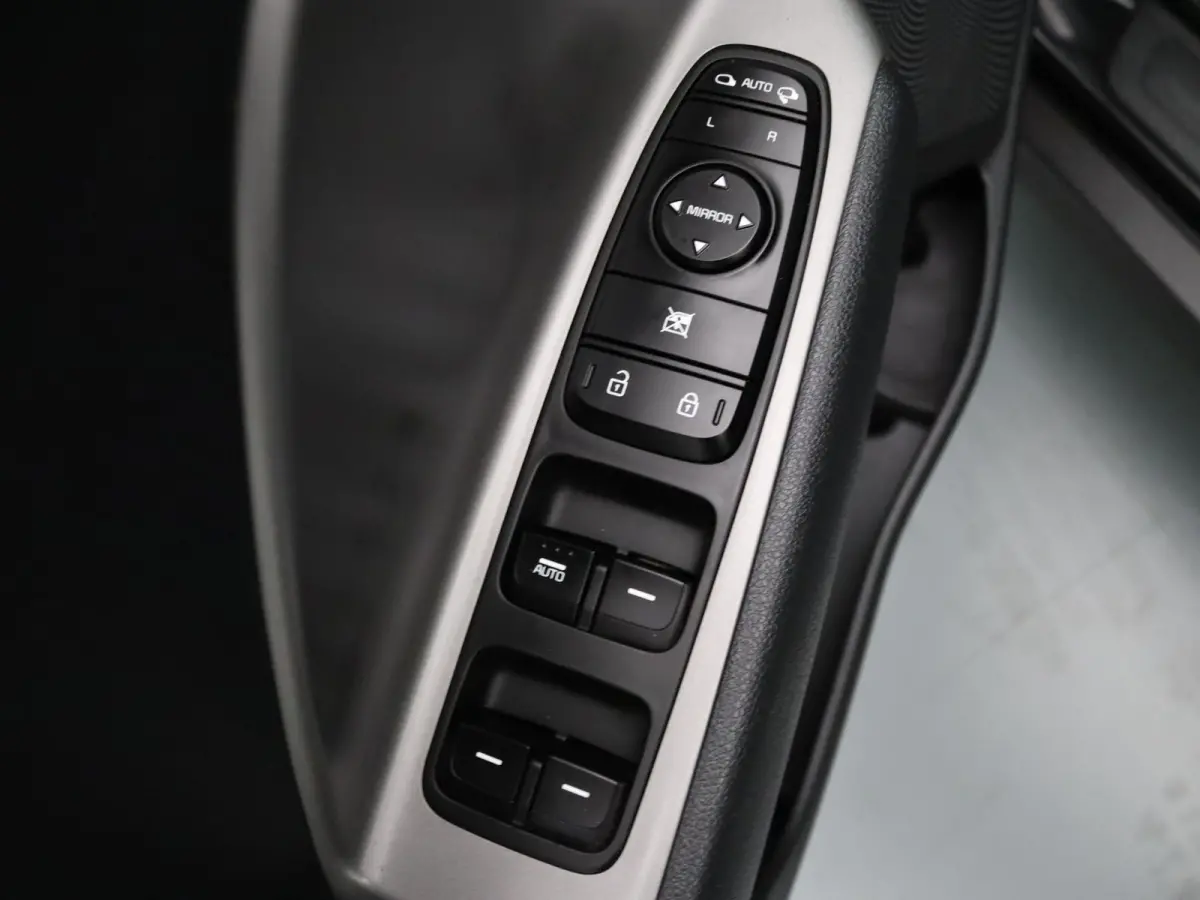 204pk DynamicPlusLine 64 kWh Apple Carplay/Android Auto | Climate