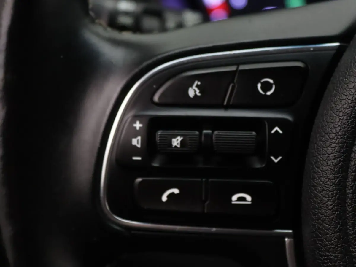204pk DynamicPlusLine 64 kWh Apple Carplay/Android Auto | Climate
