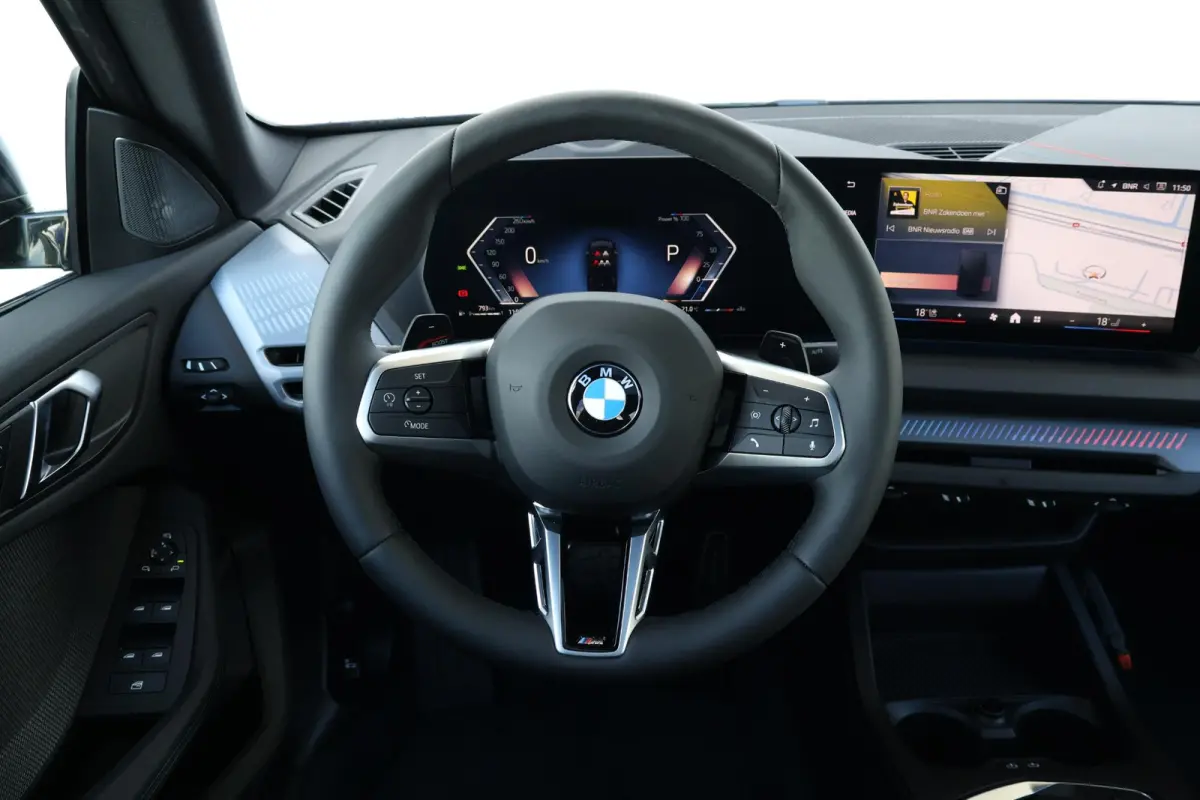 220 M Sport Design Edition | Sport Pakket Pro | Panorama Dak | Parking Assistant Plus | Harman Kardon | Head-Up | Invidual Midnight Sapphire |