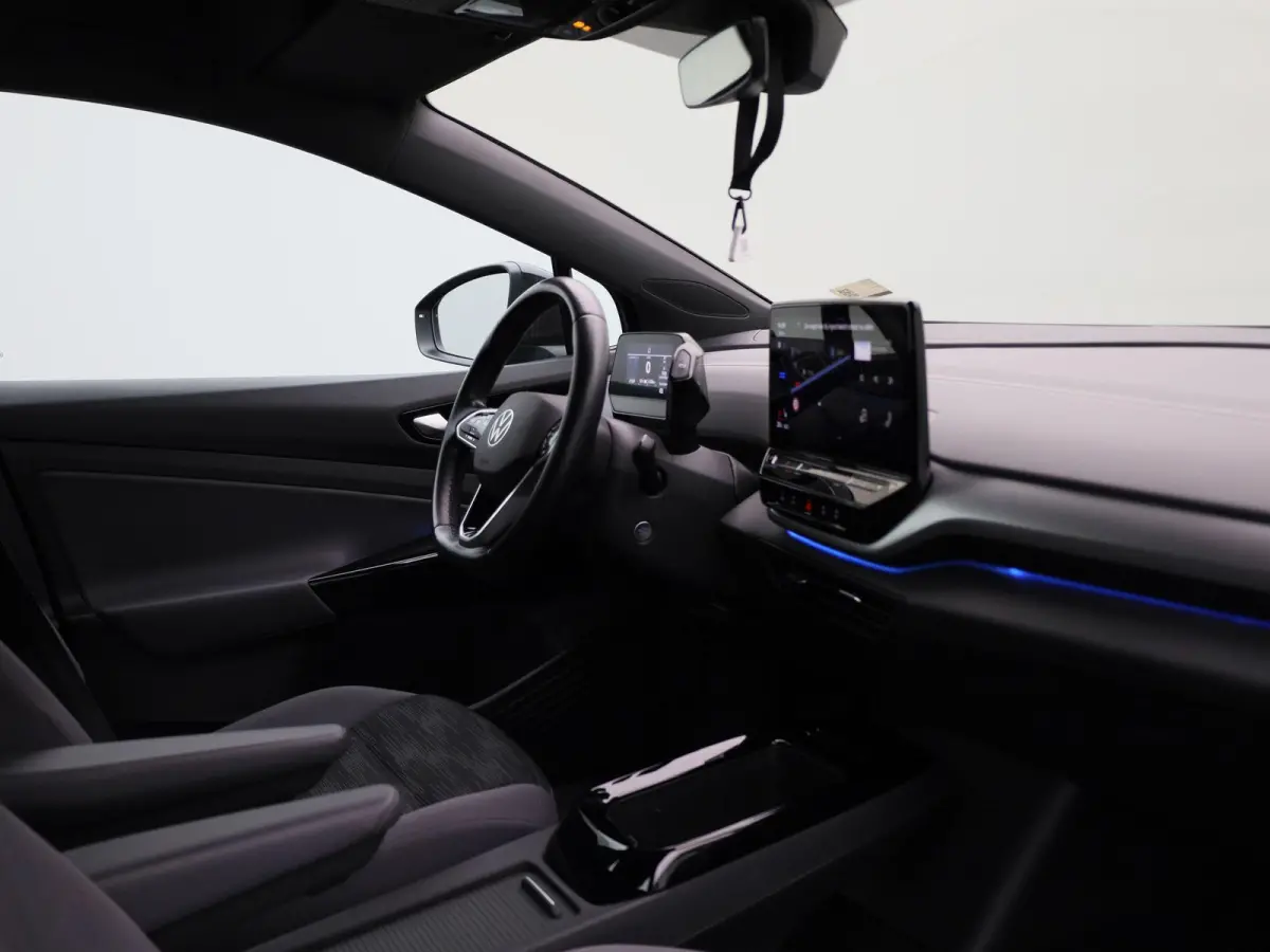ID.5 Pro Business Advantage 77 kWh 204 PK| SoH 97,86% | Dealeronderhouden | Warmtepomp | Navigatie | Stoelverwarming | Stuurwielverwarming | Parkeersensoren