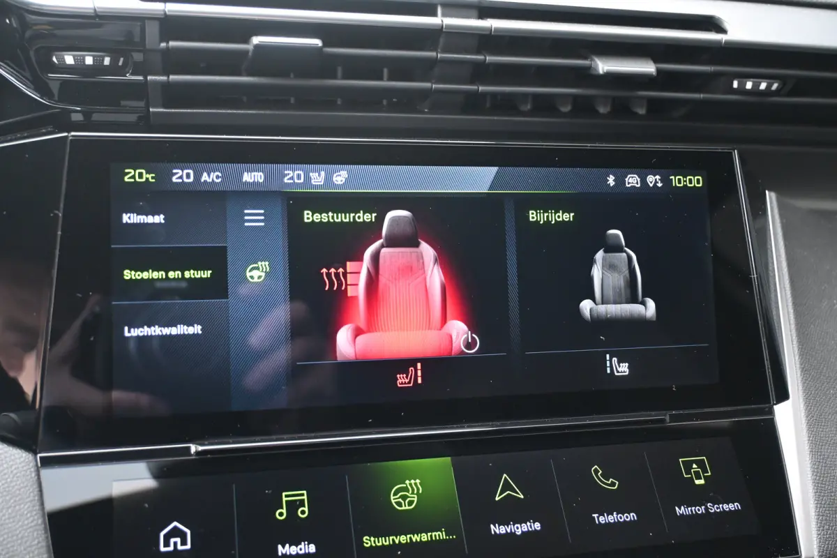 1.2 Hybrid 145 e-DCS6 GT Tot 8 Jaar Garantie! | 360 Camera | Elektr. Stoelen | Elektr. Achterklep | LED-Matrix | Adaptive Cruise | Alcantara | Stuur/Stoelverwarming | !!