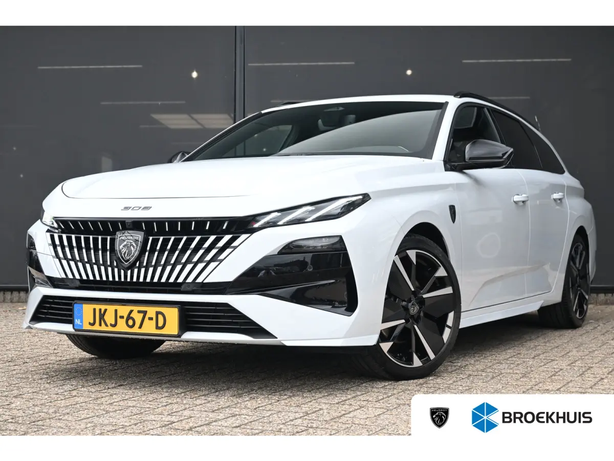1.2 Hybrid 145 e-DCS6 GT Tot 8 Jaar Garantie! | 360 Camera | Elektr. Stoelen | Elektr. Achterklep | LED-Matrix | Adaptive Cruise | Alcantara | Stuur/Stoelverwarming | !!