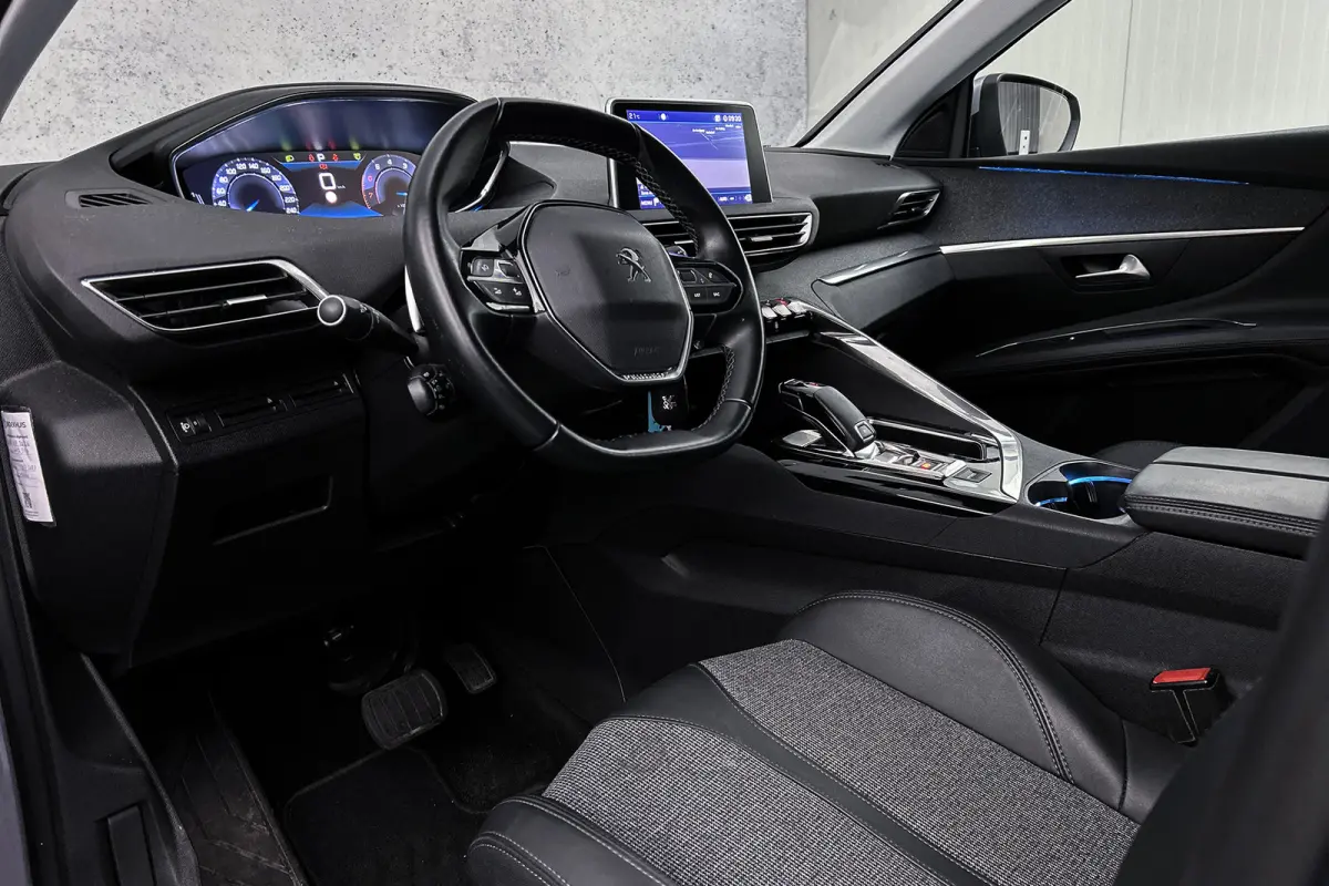 1.2 PureTech | Half lederen bekleding | Navigatie | Cruise control