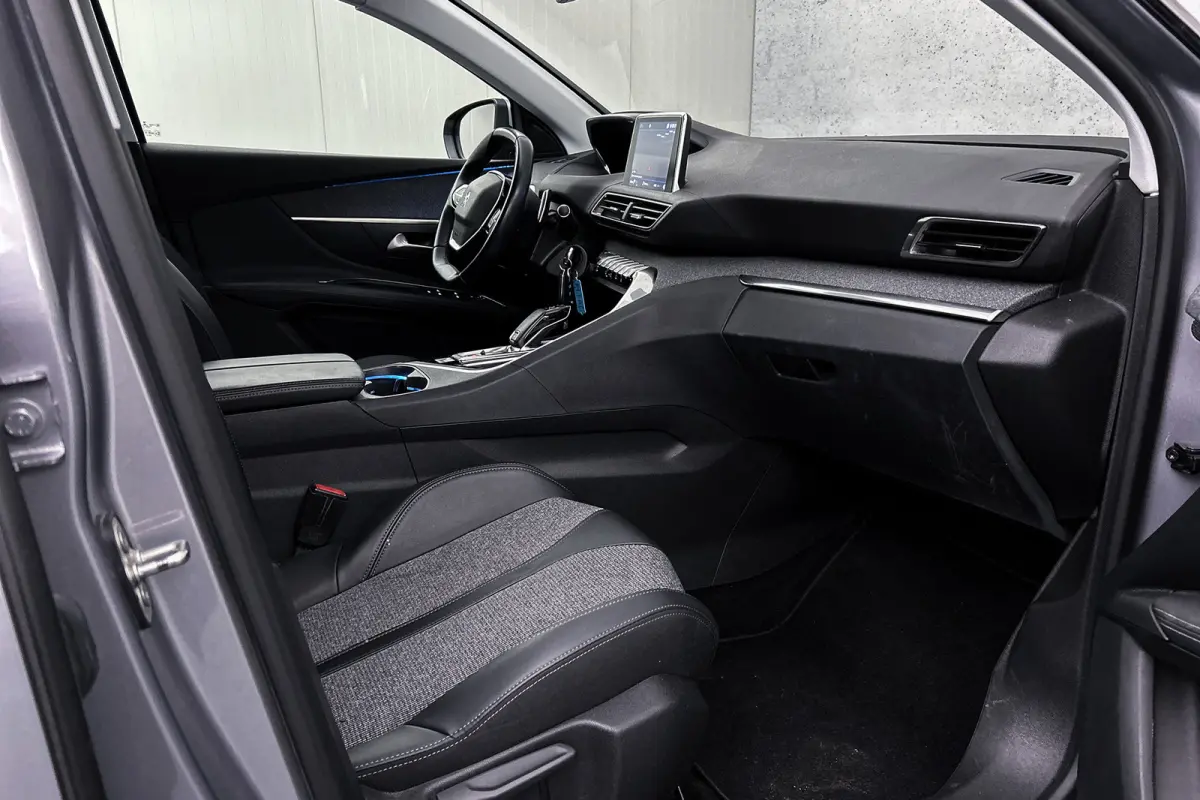 1.2 PureTech | Half lederen bekleding | Navigatie | Cruise control