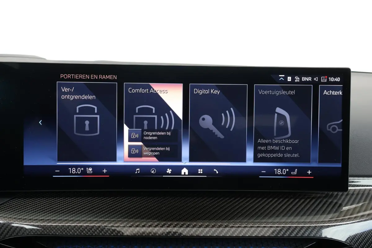 330e | Sport Pakket Pro | Schuif/Kantel Dak | Driving Assistant Professional | Parking Assistant Plus | Adaptieve Led | Elektr. Stoelen | Stuur & Stoel Verwarming |