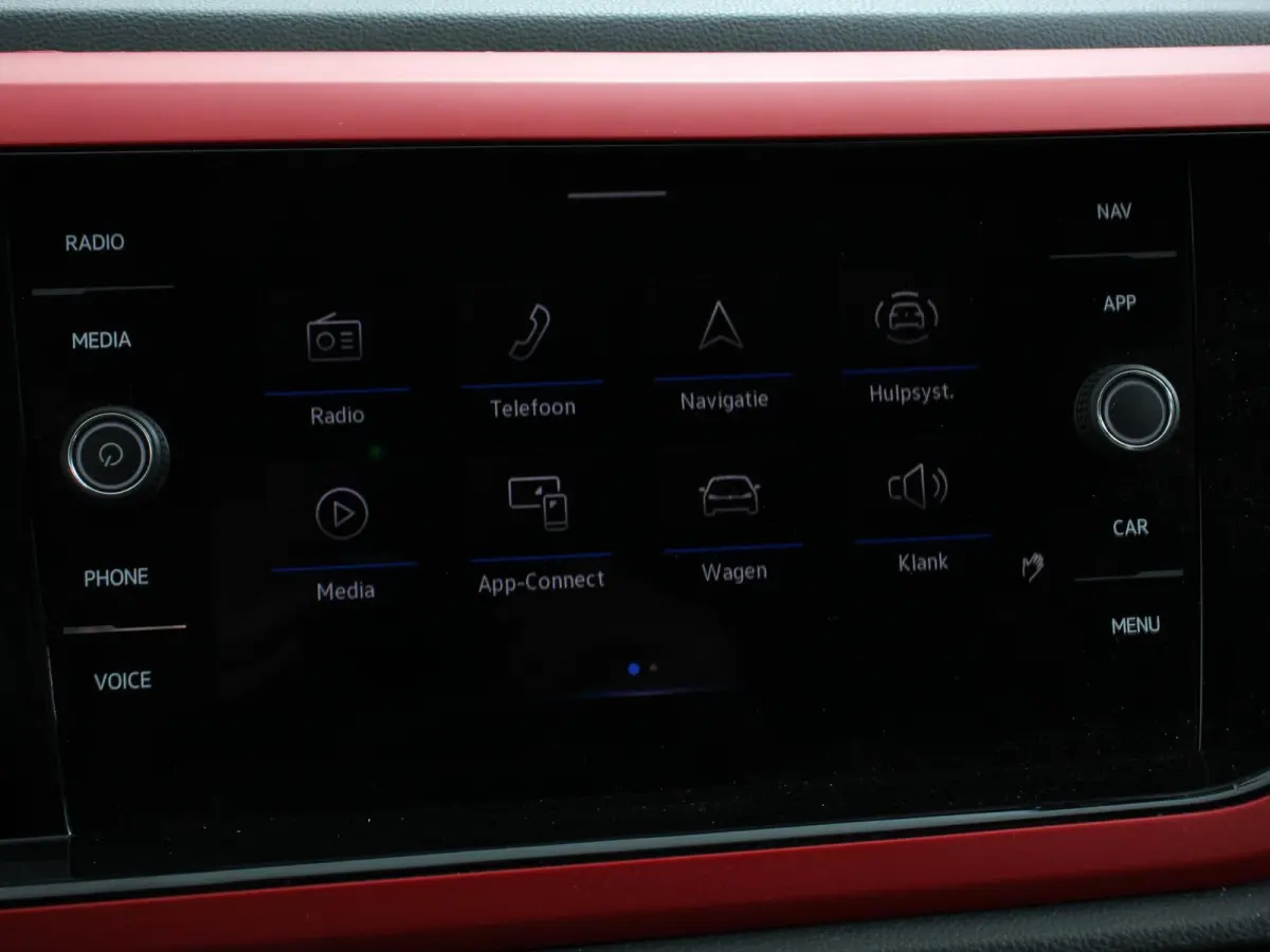 1.0 TSI Automaat Comfort Sport-Line Navigatie Apple Carplay Android Auto Adaptive Cruise Control Stoelverwarming Climate Control Getinte ramen Lichtmetalen Velgen