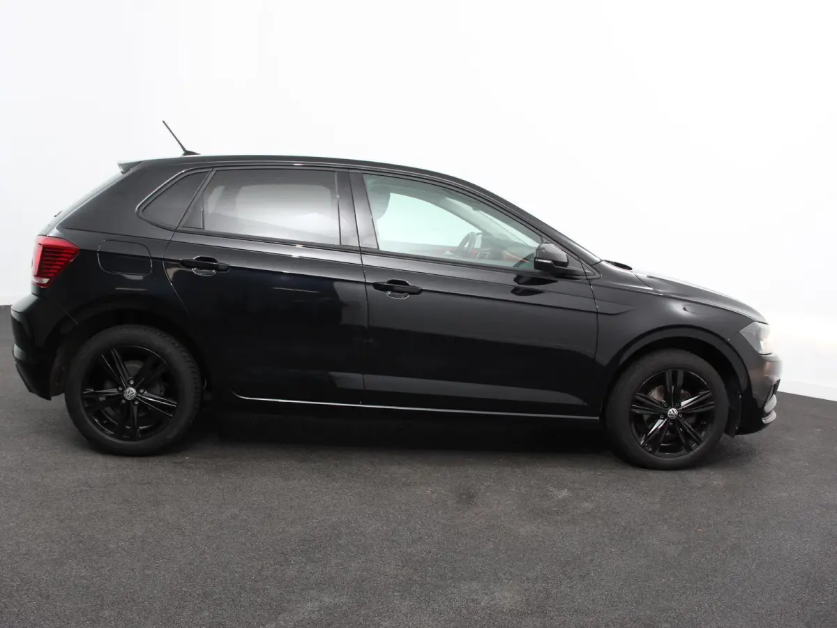 1.0 TSI Automaat Comfort Sport-Line Navigatie Apple Carplay Android Auto Adaptive Cruise Control Stoelverwarming Climate Control Getinte ramen Lichtmetalen Velgen