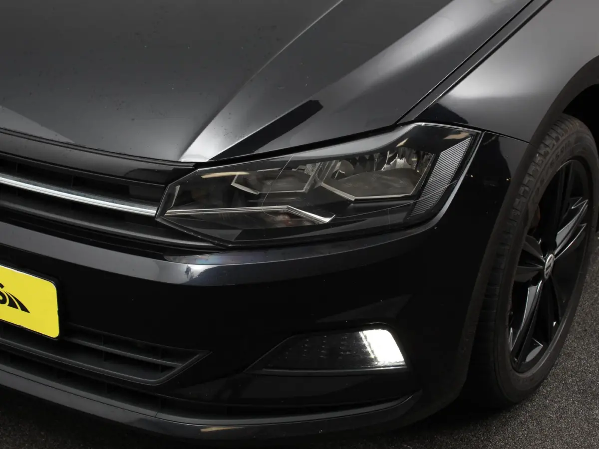 1.0 TSI Automaat Comfort Sport-Line Navigatie Apple Carplay Android Auto Adaptive Cruise Control Stoelverwarming Climate Control Getinte ramen Lichtmetalen Velgen