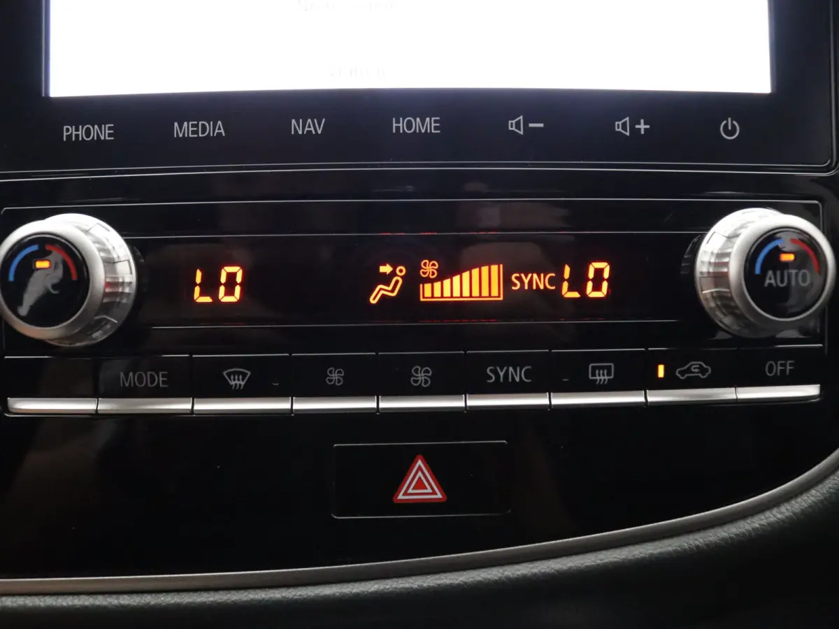 224pk PHEV Intense Apple Carplay/Android Auto | Climate