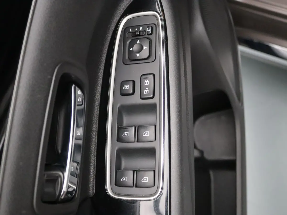 224pk PHEV Intense Apple Carplay/Android Auto | Climate