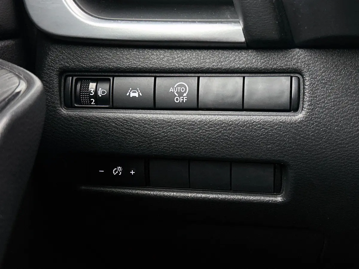 1.3 MHEV Xtronic Acenta CAMERA | NAVI-CARPLAY | FULL-LED | TREKHAAK