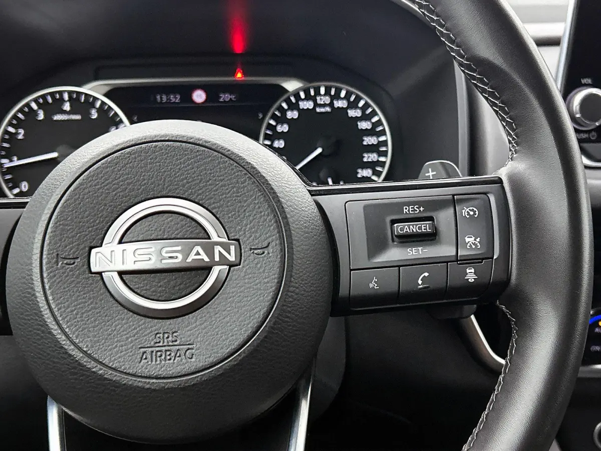 1.3 MHEV Xtronic Acenta CAMERA | NAVI-CARPLAY | FULL-LED | TREKHAAK