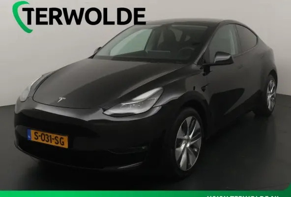 Long Range AWD 75 kWh | Basic Autopilot | Panoramadak |