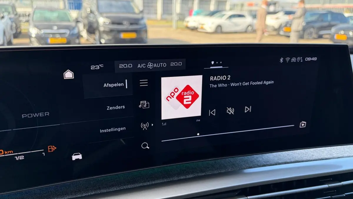 1.2 HYBRID 145PK ALLURE AUTOMAAT / NAVI / LEDER / CLIMA / FULL-LED / 19" LMV / KEYLESS / CAMERA / CRUISECONTROL / ORG. NL. !!