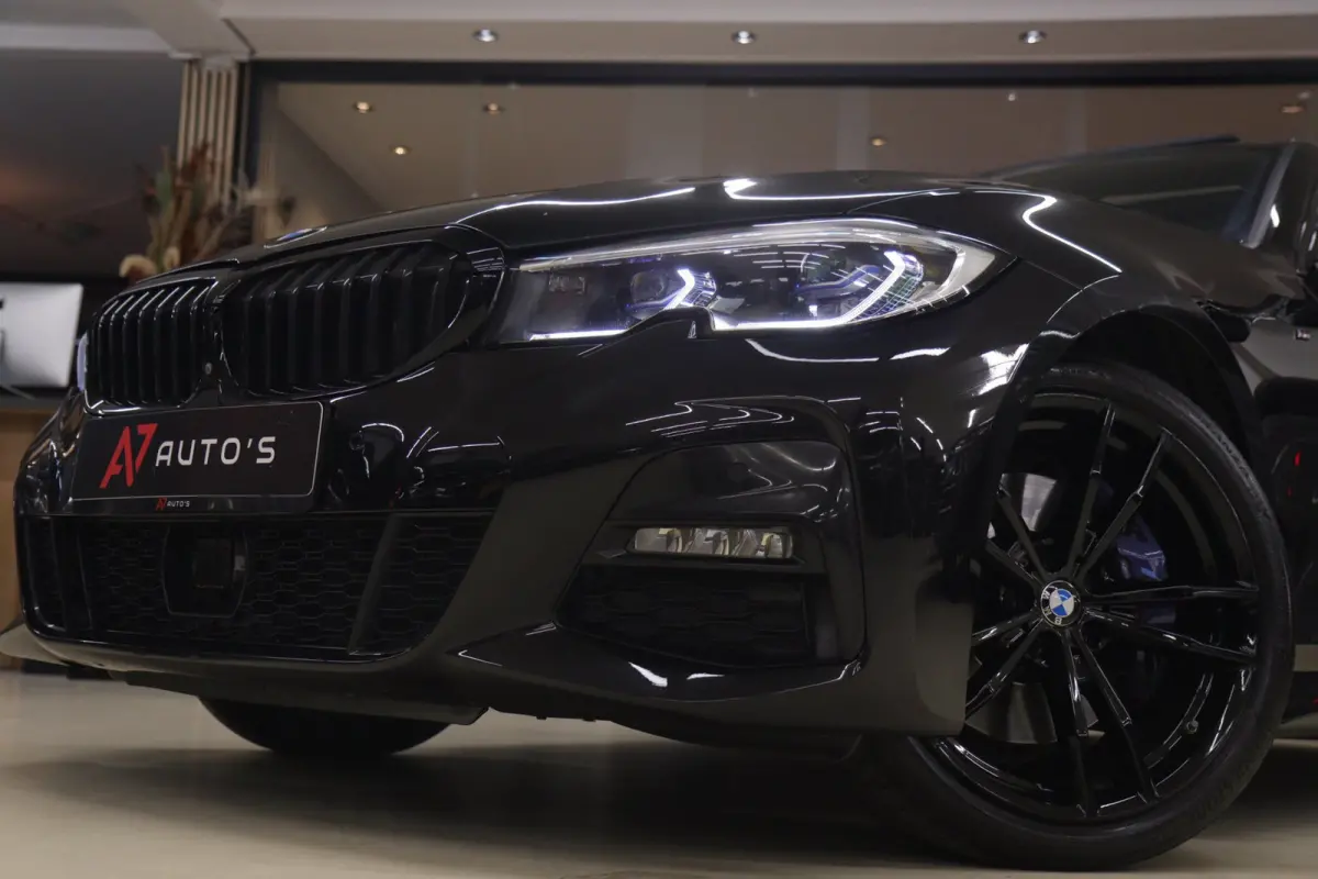 330i High Executive PANO/CARPLAY/SFEER/HK/HUD/VOL