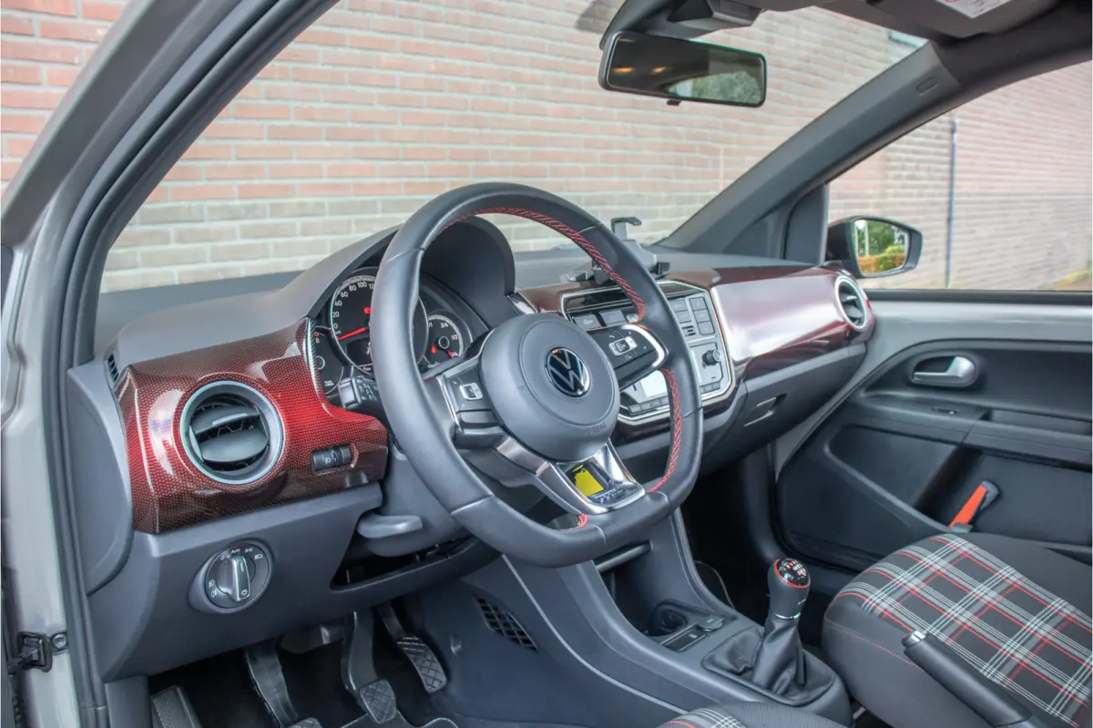 Up! 1.0 TSI GTI, Origineel NL, 47.000km NAP, Camera, Stoelverwarming, PDC, Climate control, Cruise control.