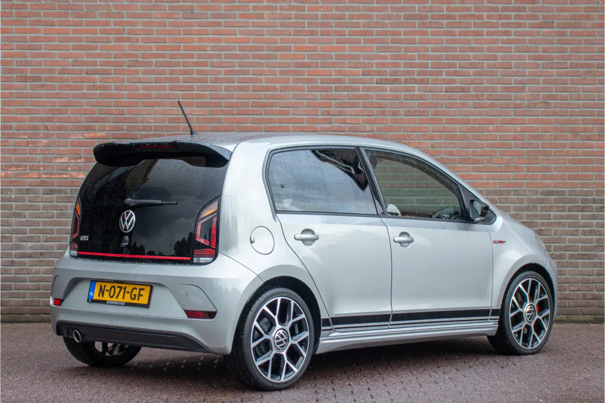 Up! 1.0 TSI GTI, Origineel NL, 47.000km NAP, Camera, Stoelverwarming, PDC, Climate control, Cruise control.