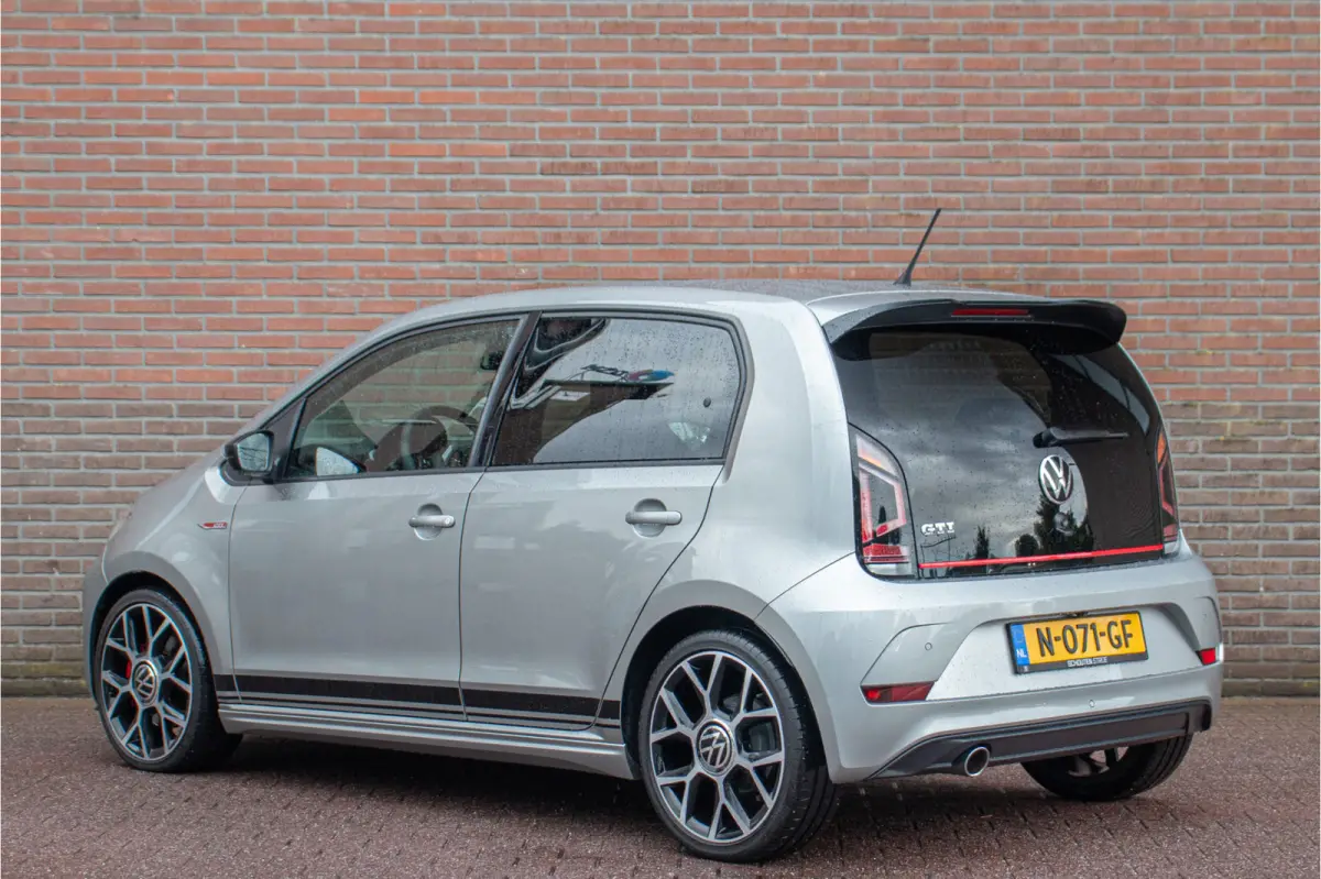 Up! 1.0 TSI GTI, Origineel NL, 47.000km NAP, Camera, Stoelverwarming, PDC, Climate control, Cruise control.