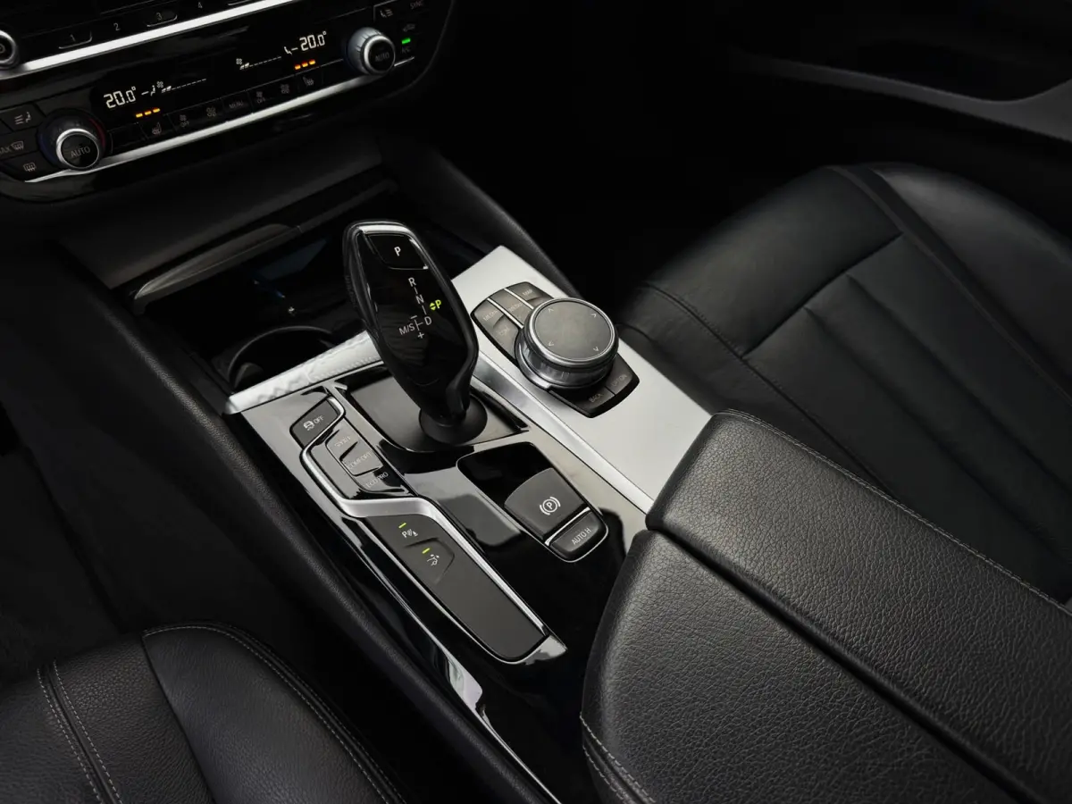 Gran Turismo 630i Executive 258PK|Origineel NL|Proff Navi|AUT|Full Led|Leder|Cruise|Camera|StoelVW|Climate|BOTS|Dealer