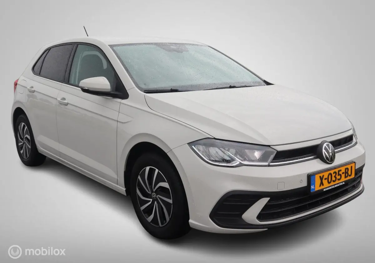 1.0 TSI 95 PK Life Navigatie|Stoelverw|Digi Cockpit|Clima|PDC V+A|Camera