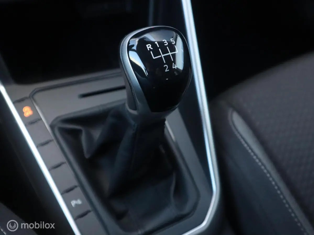 1.0 TSI 95 PK Life Navigatie|Stoelverw|Digi Cockpit|Clima|PDC V+A|Camera