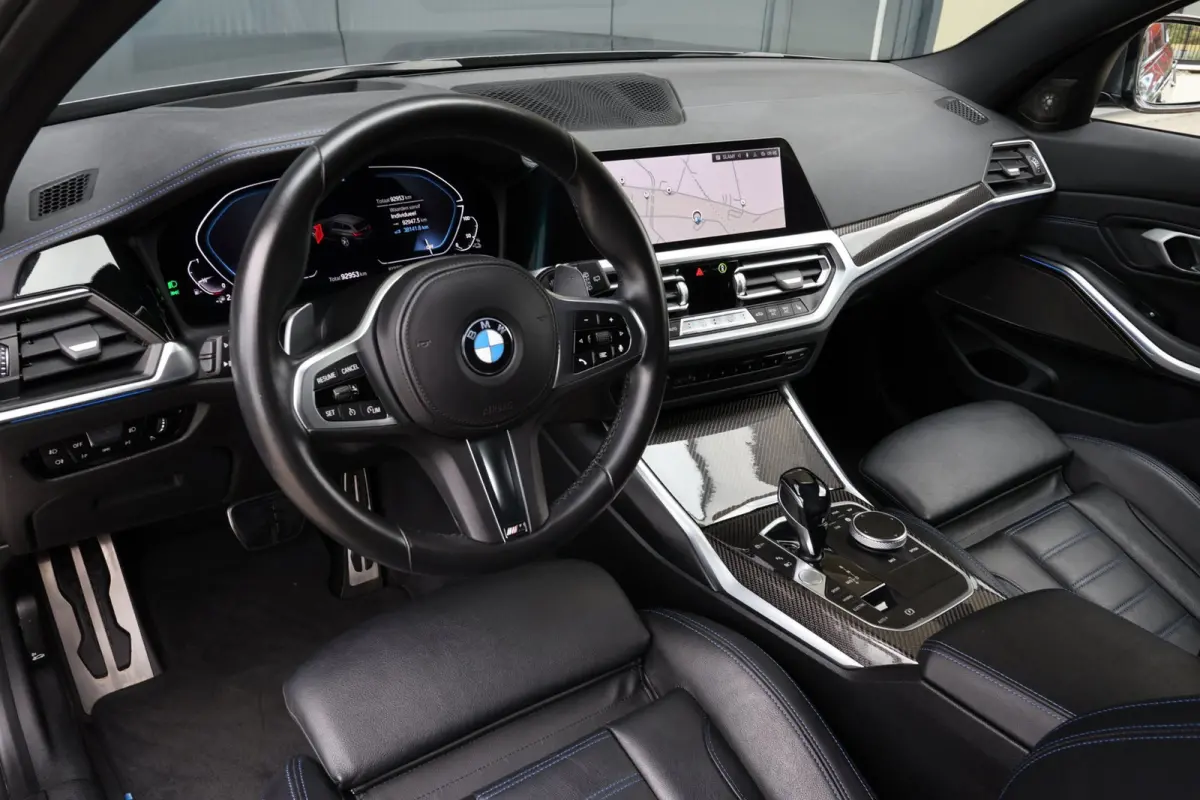 320e M-sport ShadowLine | panoramadak | head-up | harmankardon | laser led | 1e eigenaar | BTW