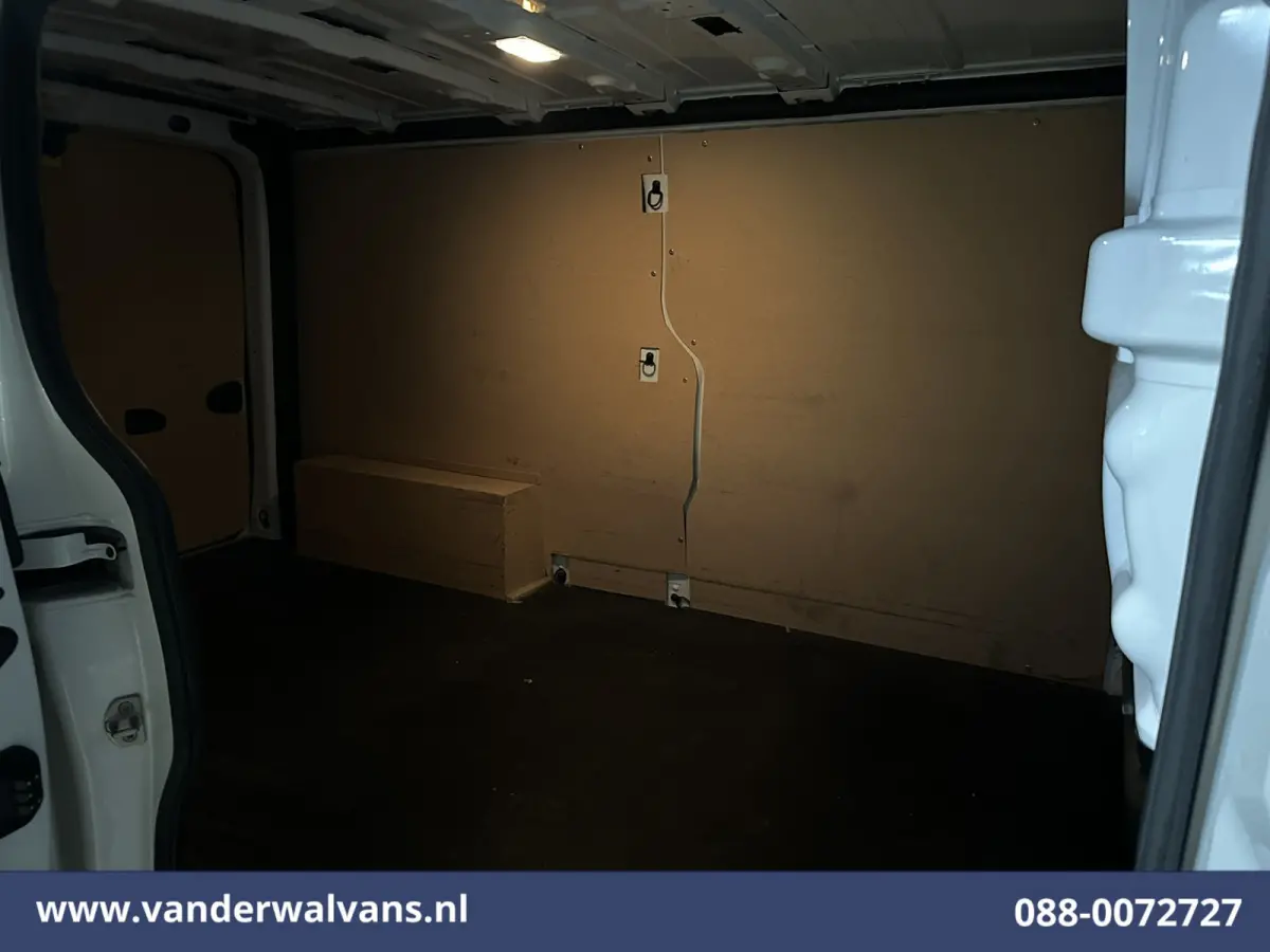 2.0 dCi 130pk L2H1 Euro6 Airco | Navigatie | LED | Cruisecontrol | Parkeersensoren, Bijrijdersbank