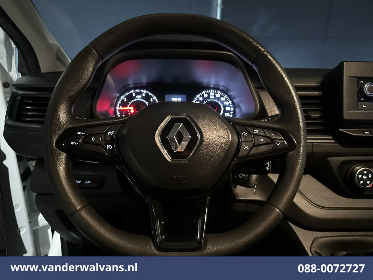 2.0 dCi 130pk L2H1 Euro6 Airco | LED | Cruisecontrol | Parkeersensoren Bijrijdersbank