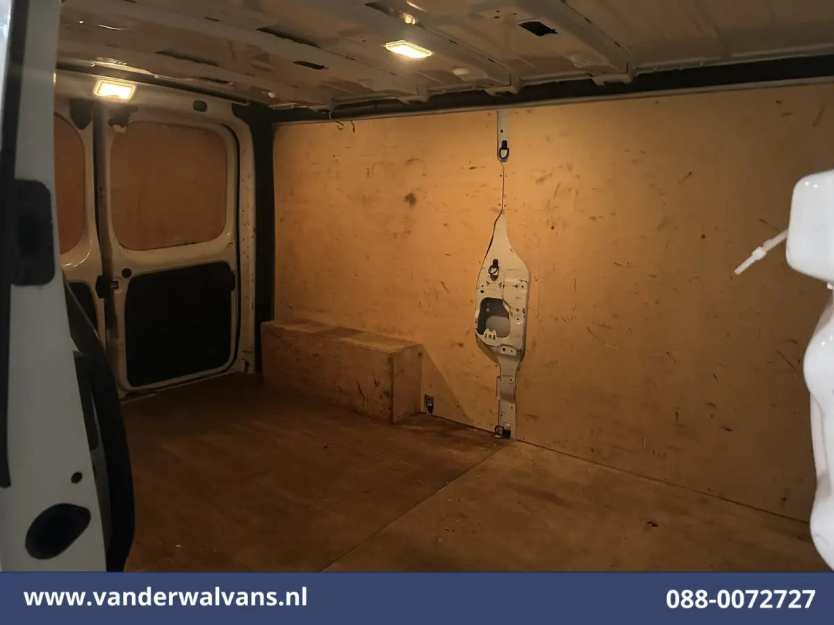 2.0 dCi 130pk L2H1 Euro6 Airco | LED | Cruisecontrol | Parkeersensoren Bijrijdersbank