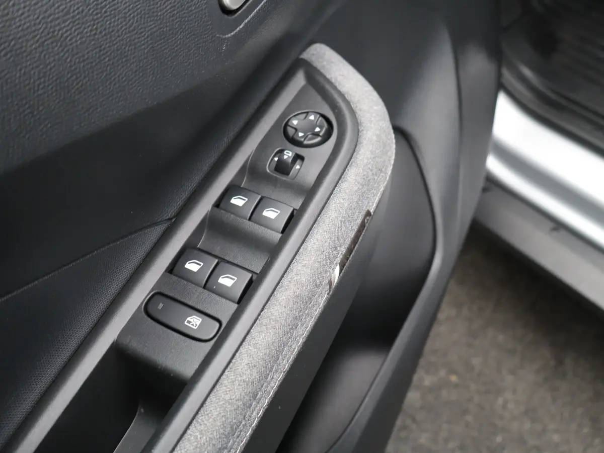 1.2 Turbo Hybrid GS 145pk | Achteruitrijcamera | Apple Carplay/Android Auto|telefoonintegratie premium | Cruise control