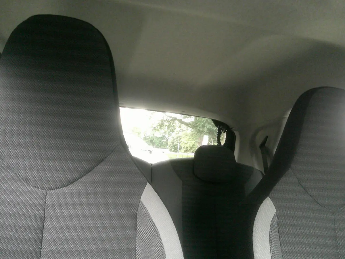 1.0 VVT-i x-play X-Shift Automaat