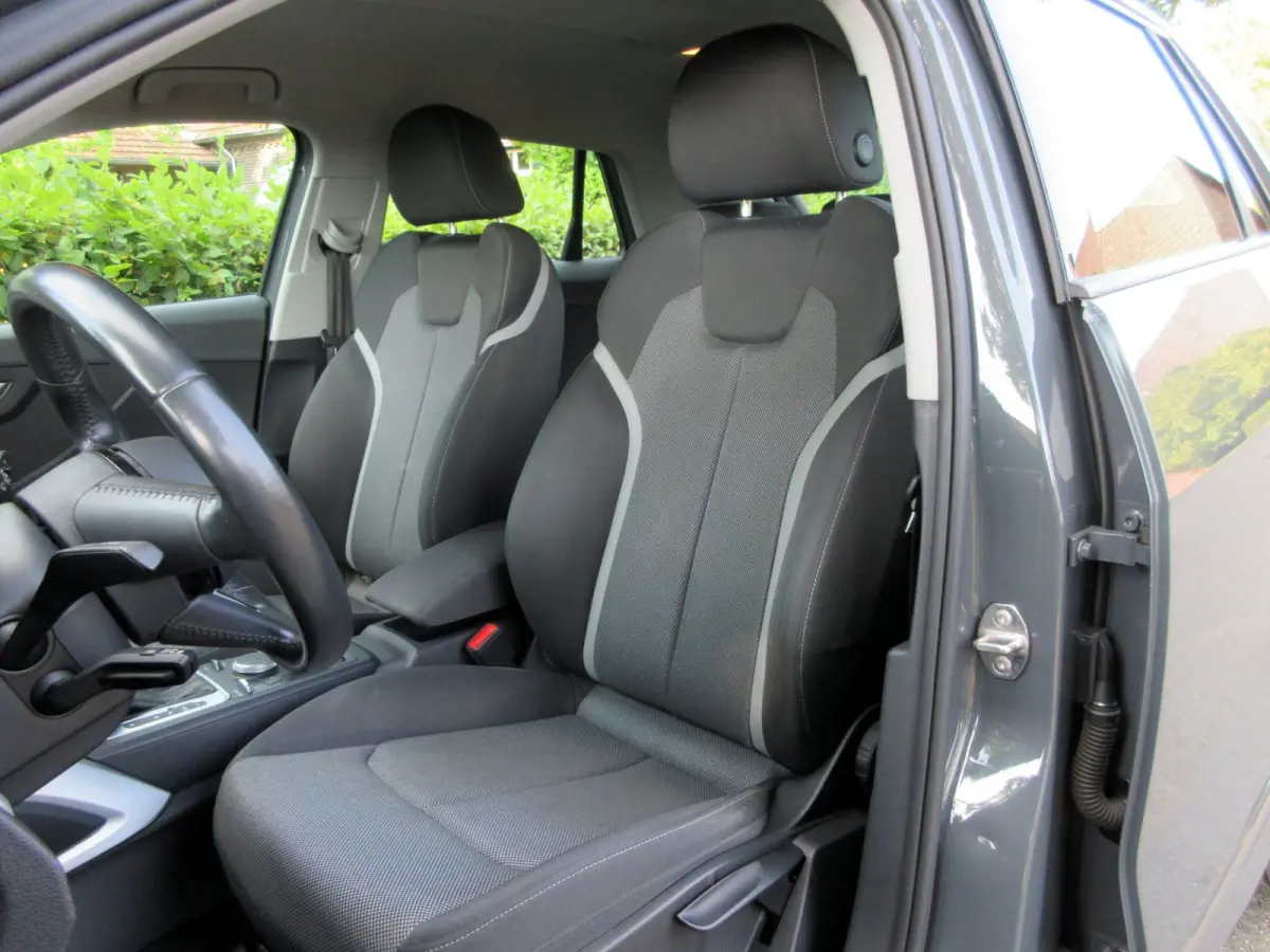 1.0 TFSI Sport Pro Line Automaat * Navi * Ecc *