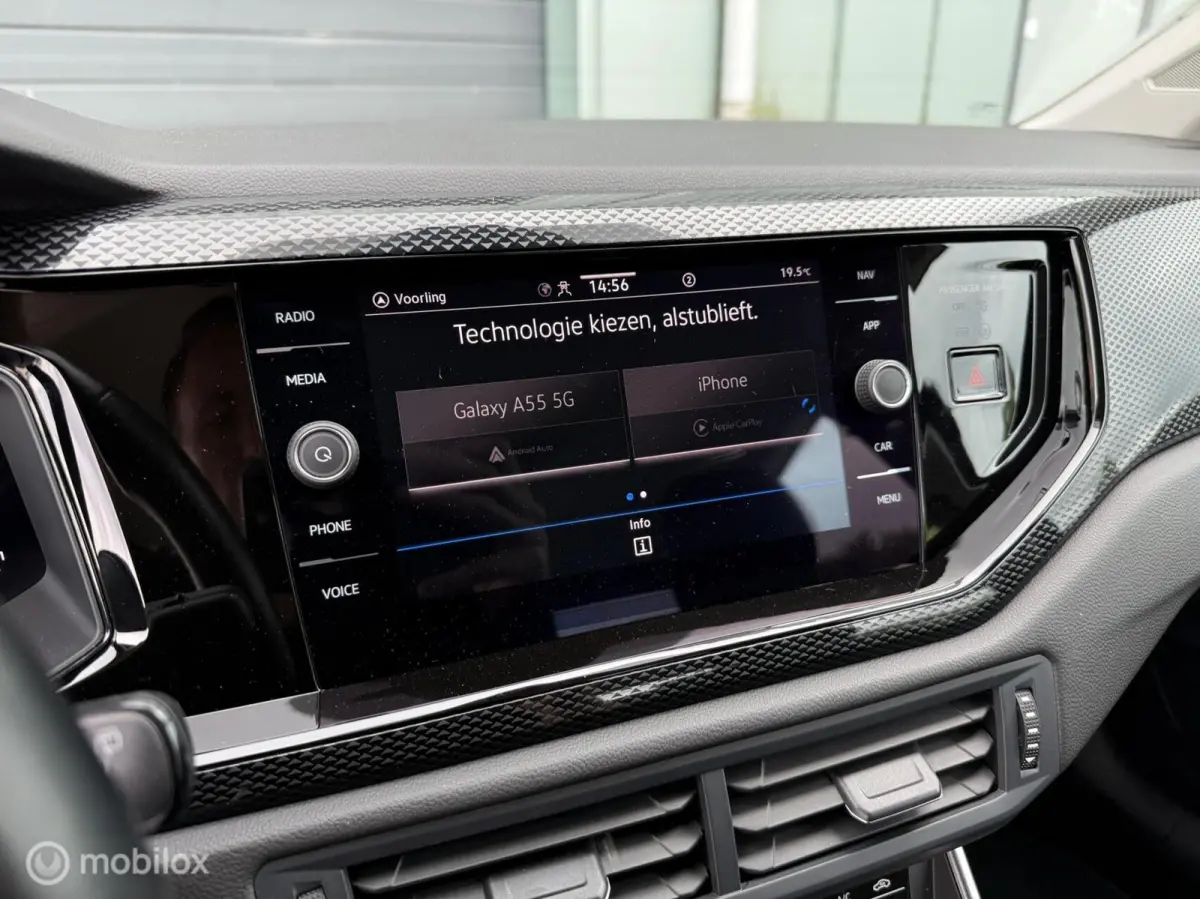 1.0 TSI / Luxe / Navi / Camera / Carplay