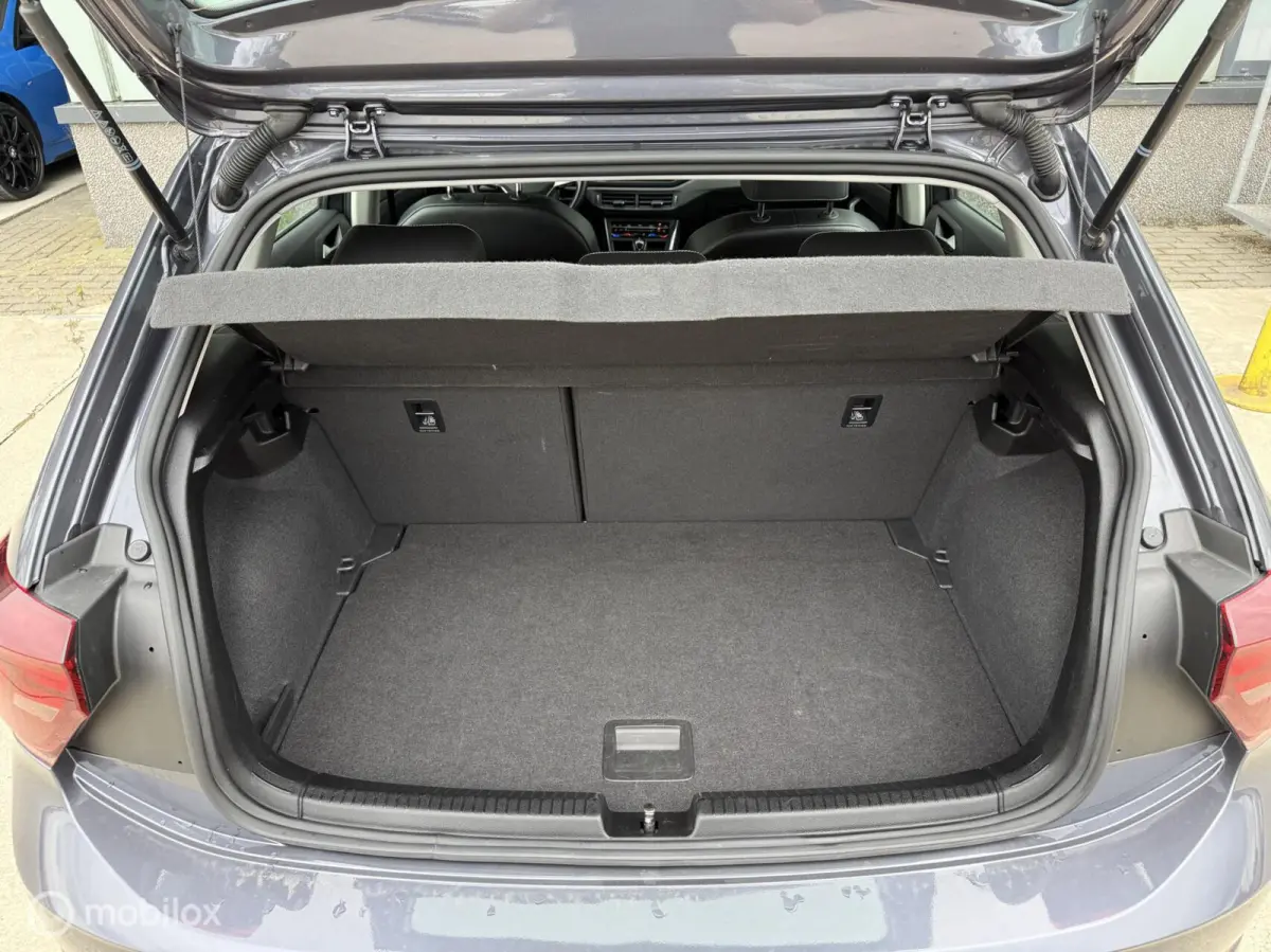 1.0 TSI / Luxe / Navi / Camera / Carplay
