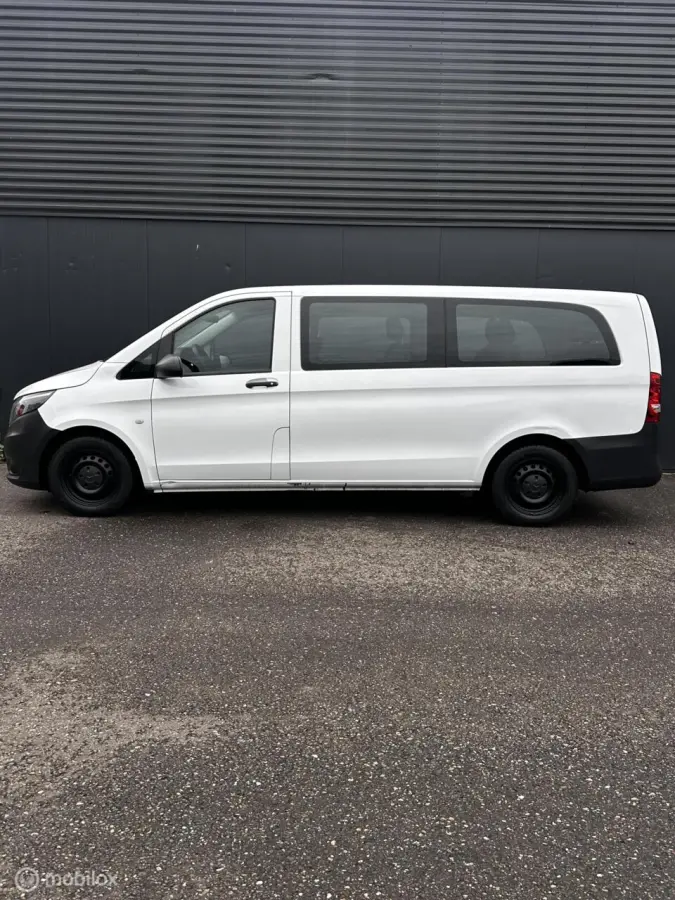 109 BlueTEC Base Extra Lang / 9 Pax.