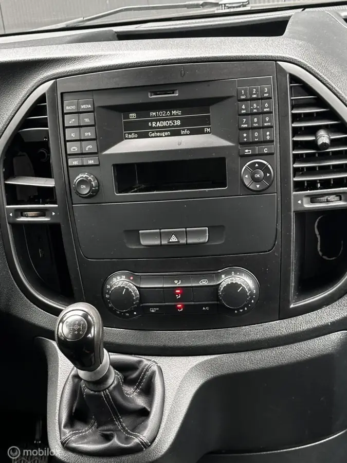 109 BlueTEC Base Extra Lang / 9 Pax.