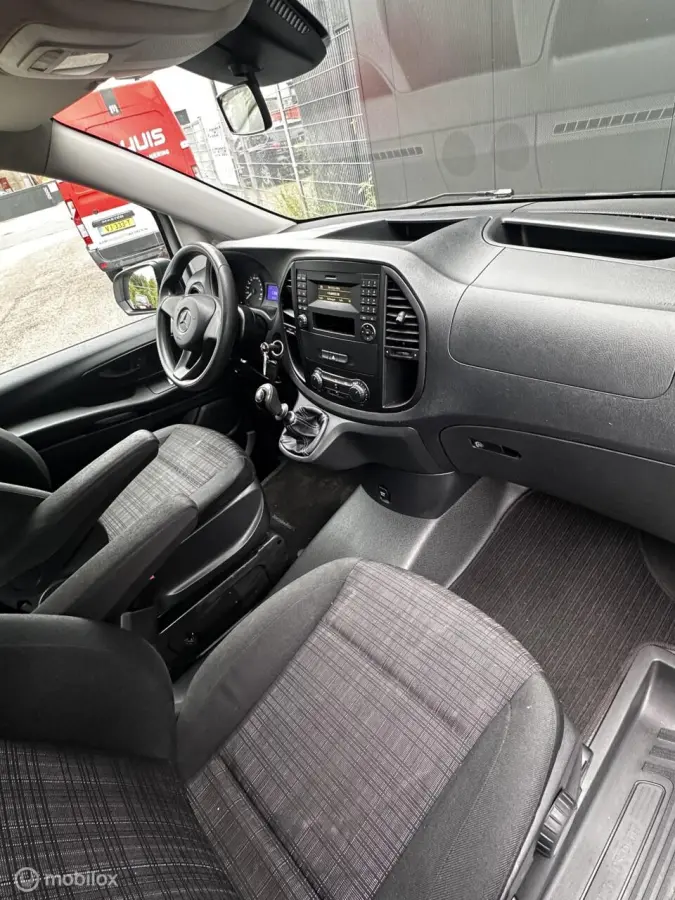 109 BlueTEC Base Extra Lang / 9 Pax.
