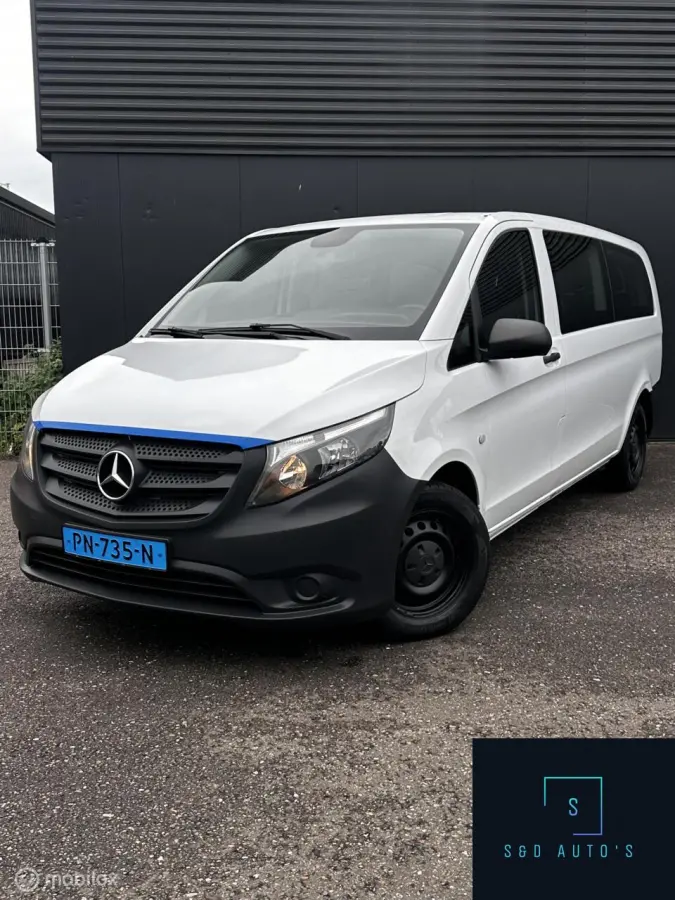 109 BlueTEC Base Extra Lang / 9 Pax.