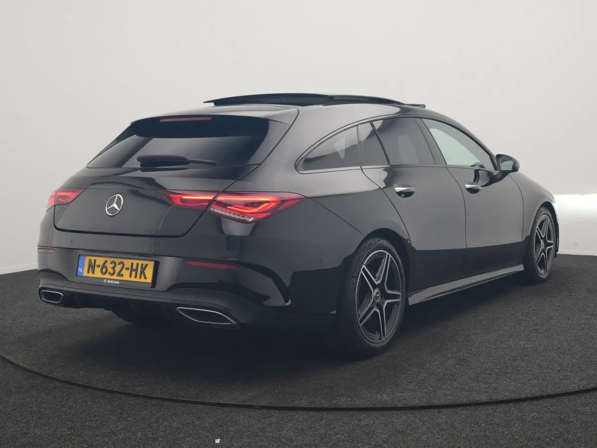 200 Business Solution AMG 164pk Dealer O.H. | Panodak | Camera | Multi Beam LED | Alcantara Sportstoelen Memory & Verwarmd | Sfeerverlichting | Keyless | Apple Carplay | Cruise Control | Nav