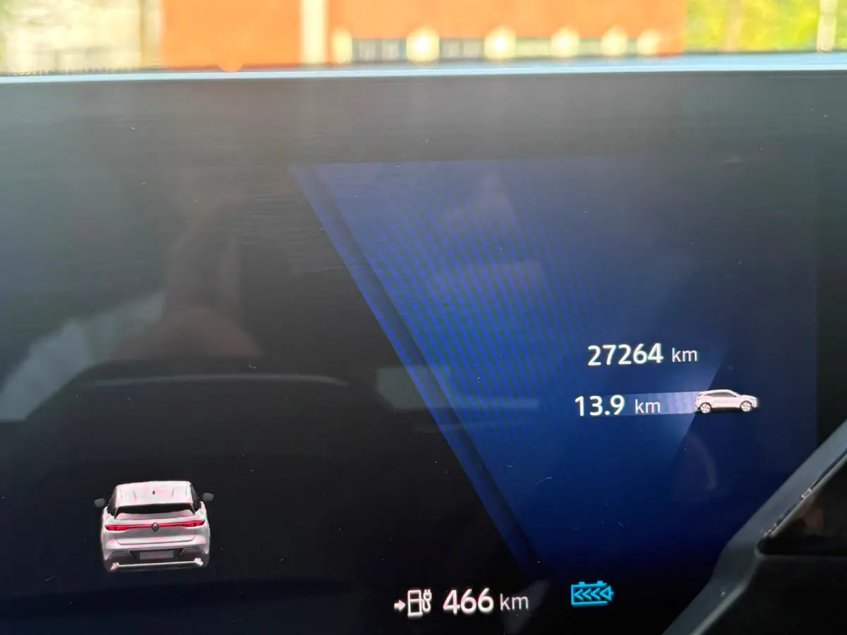 220pk comfort range techno 60 kWh Apple Carplay/Android Auto | Climate