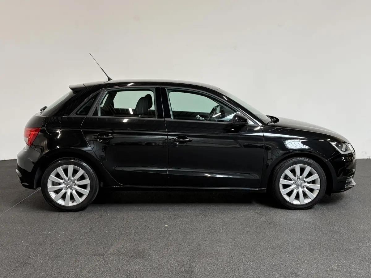 1.0 TFSI Airco Lichtmetalen velgen