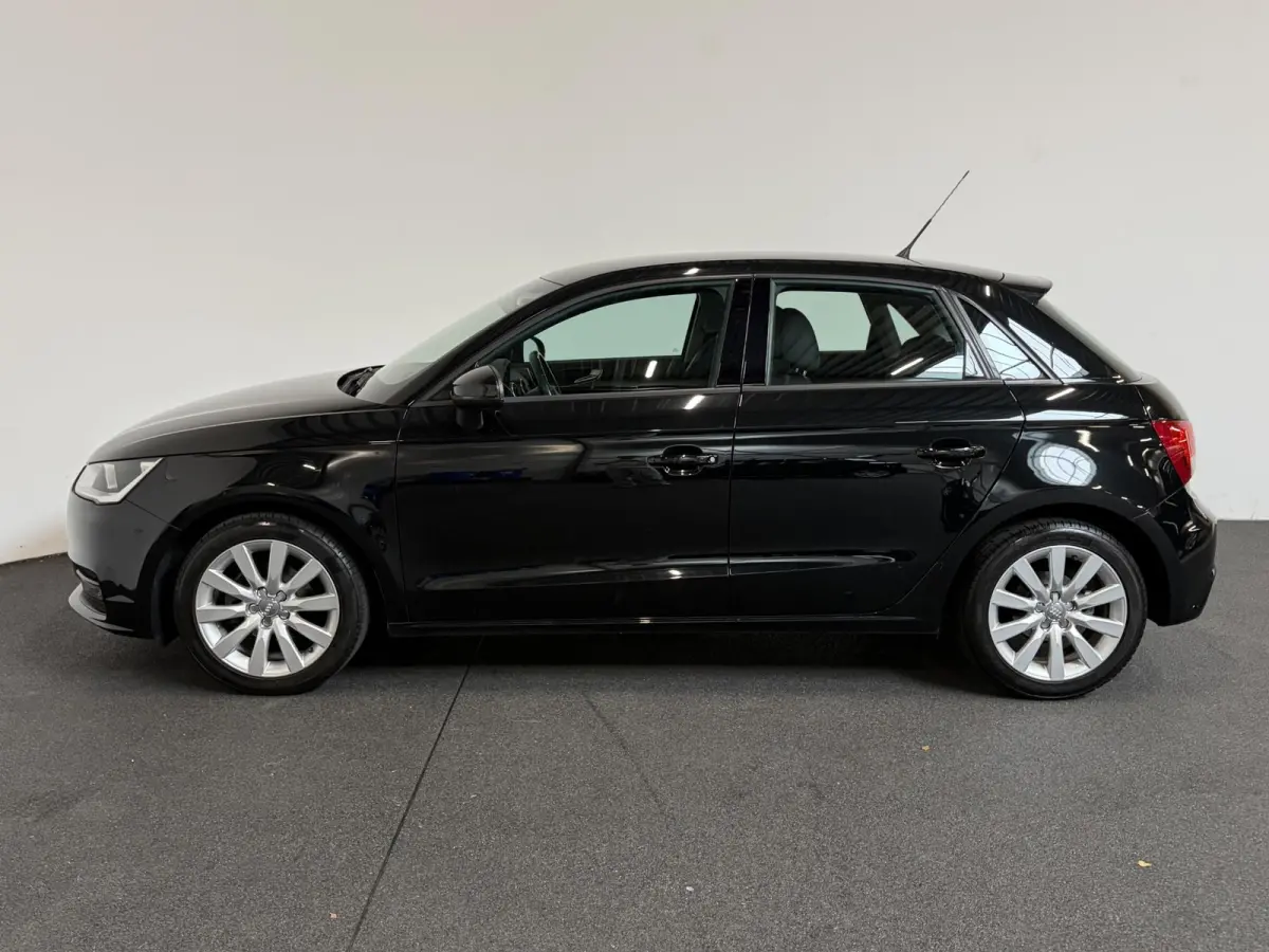 1.0 TFSI Airco Lichtmetalen velgen