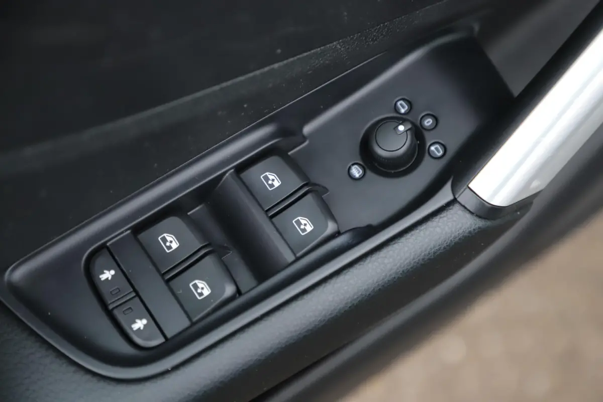 30 TFSI Sport S line Edition Navigatie Climate Cruise Control Bluetooth LED Parkeersensor