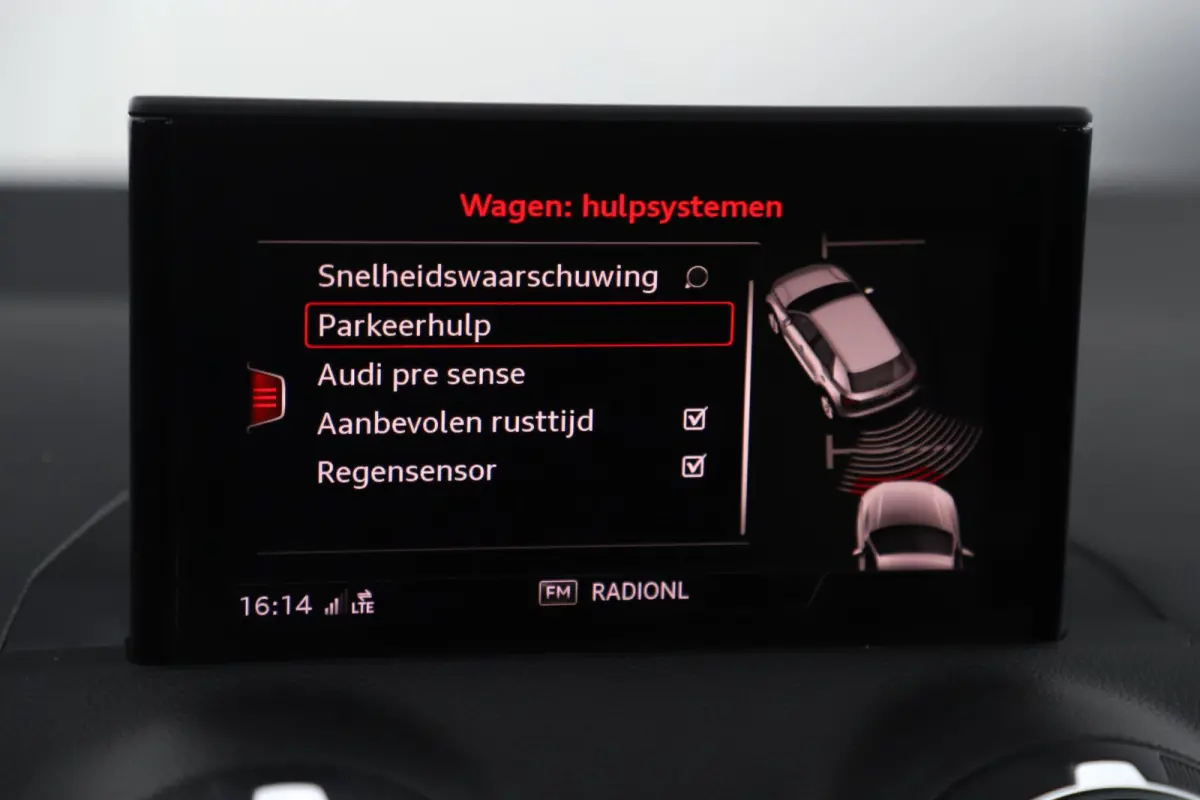30 TFSI Sport S line Edition Navigatie Climate Cruise Control Bluetooth LED Parkeersensor