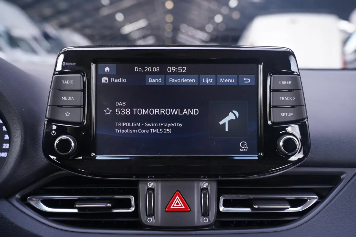 1.0 T-GDi MHEV Comfort Smart Apple Carplay Navi Airco Achteruitrijcamera Stuur/Stoelverwarming