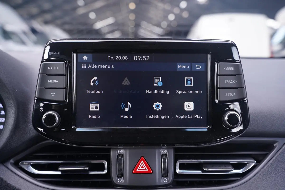 1.0 T-GDi MHEV Comfort Smart Apple Carplay Navi Airco Achteruitrijcamera Stuur/Stoelverwarming