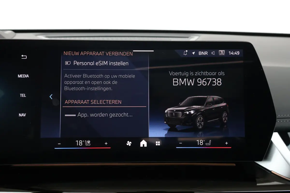 eDrive20 67 kWh M Sport Edition | Sport Pakket Pro | Panorama Dak | Stuur & Stoelverwarming | Driving Assistant Professional | Parking Assistant Plus | Head-Up | Harman Kardon | Elektr. Stoe