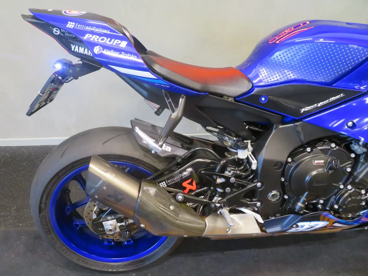 ABS AKRA SUPER STRAK!